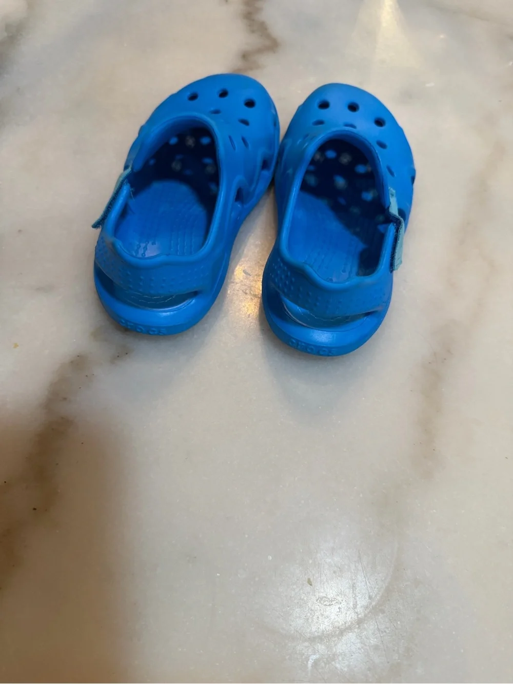 CROCS lightweight water